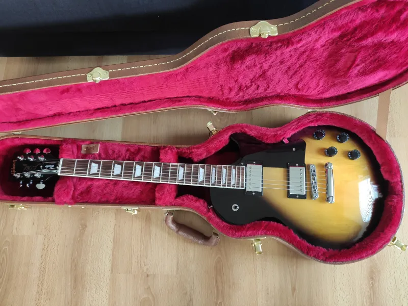 Gibson Les Paul Studio Electric guitar