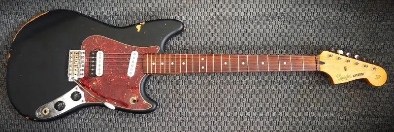 Fender Deluxe Series Cyclone 2006 MIM Elektromos gitár