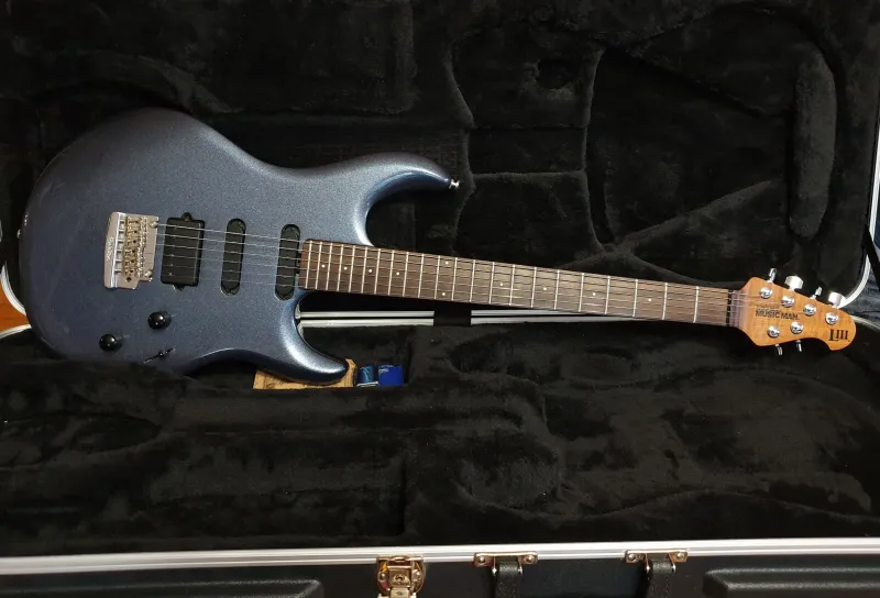 Music Man Luke III Bodhi Blue Elektromos gitár