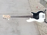 J&D Precision EMG Geezer Butler pickup Bajo eléctrico [February 13, 2023, 7:57 pm]