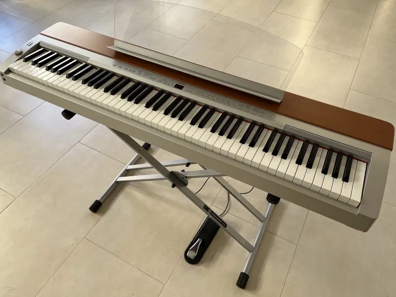 YAMAHA P-155 Digital Klavier
