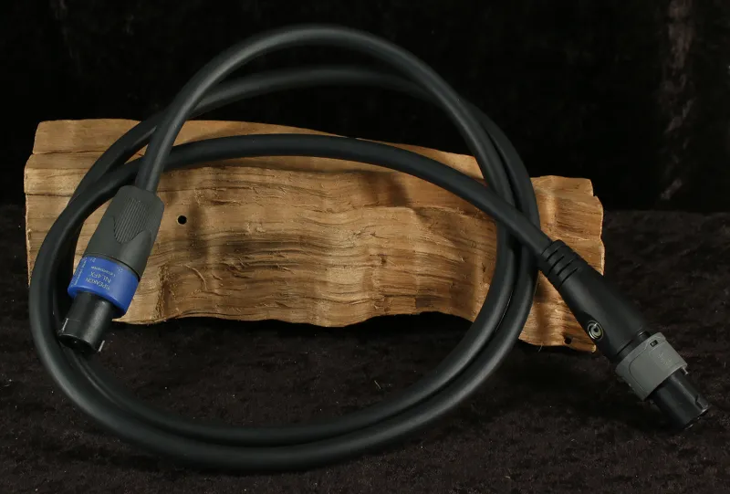 Planet Waves Speakon 2m hangfalkábel Kábel