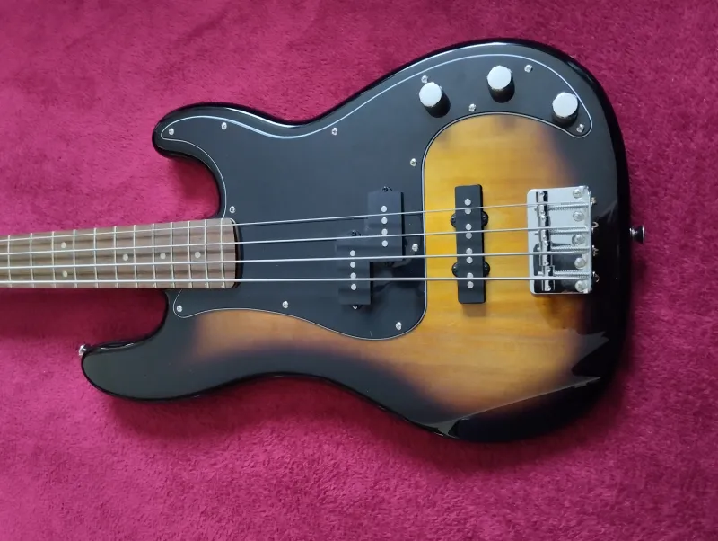 Squier Affinity P-Bass Basszusgitár