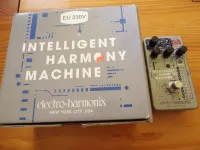 EHX Intelligent HarmonyMachine Harmonizer Pitch Shifte