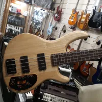 Cort DLX AS Bass Gitarre - Kiss Hangszerbolt Érd [March 21, 2025, 3:34 pm]