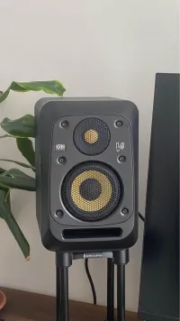 KRK V4S4 Active monitor [April 21, 2023, 7:41 pm]