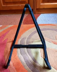 K&M Heli 2 E-Guitar Stand Cork Soporte de guitarra [August 11, 2023, 9:05 am]