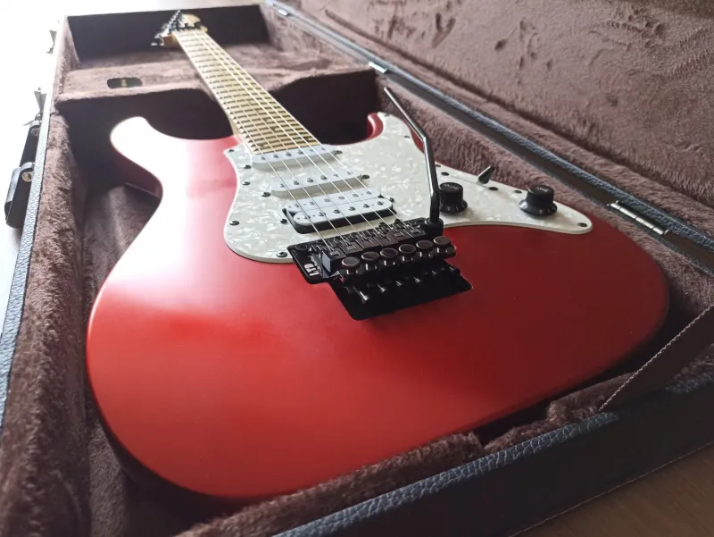 LTD SN-200FR Elektrická gitara