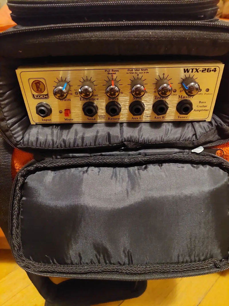 Eden WTX264 Bassverstärkerkopf