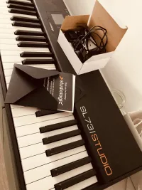 Studiologic SL73 Teclado MIDI [May 3, 2023, 10:18 pm]