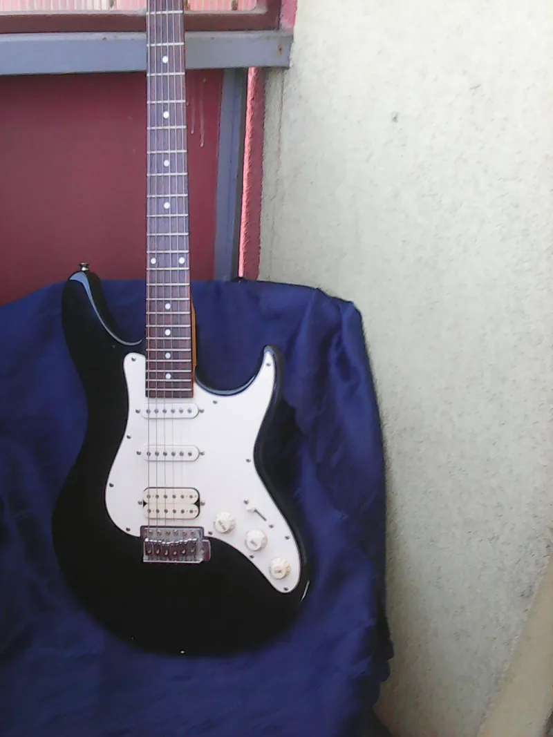 Ashton AG232BK Guitarra eléctrica