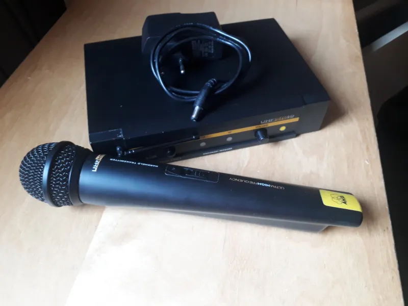 AKG SR40 Micrófono inalámbrico