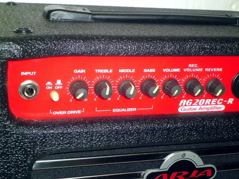 ARIA AG20 REC-R Guitar combo amp