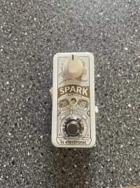 TC Electronic Spark Mini TC Electronic Spark Mini