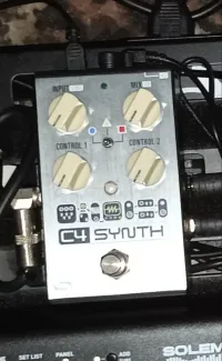 Source Audio C4 SYNTH Pedal [July 15, 2023, 6:19 pm]