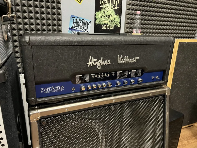 Hughes&Kettner Zen AMP Gitárerősítő-fej