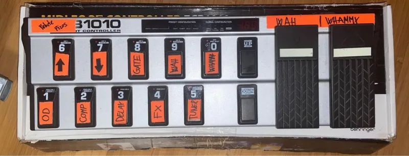 Behringer FCB 1010 MIDI Fußschalter