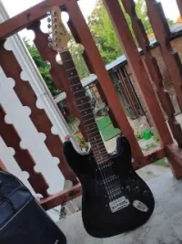 Super strat Farida Stratocaster Electric guitar [August 16, 2023, 11:32 pm]
