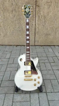 Orville Les Paul Custom 1996 Electric guitar [August 26, 2023, 12:54 pm]