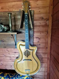 Musima  Akustická gitara [August 28, 2023, 3:09 pm]