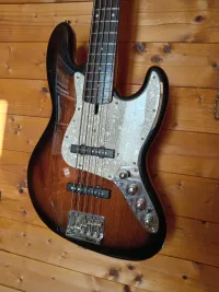 Invasion Jb 325 Bass Gitarre [September 11, 2023, 8:09 am]