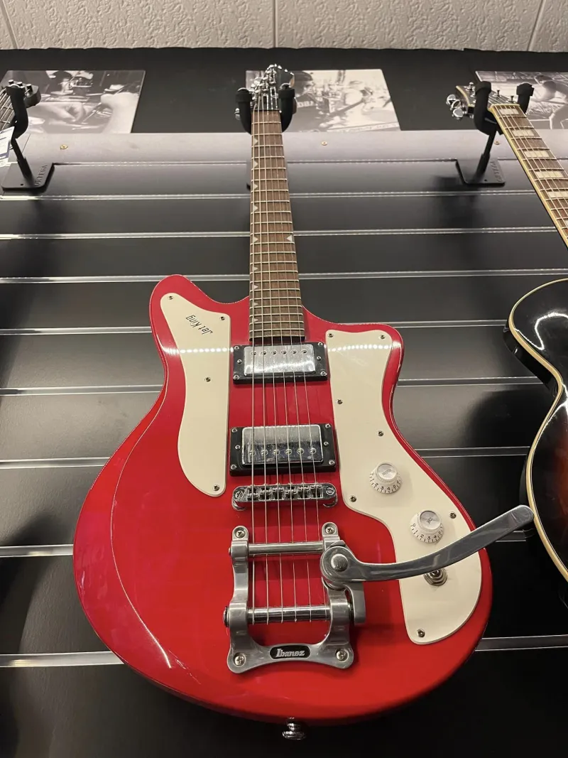 Ibanez Jet King JTK-4, Red with Bigsby Style Tremo Elektromos