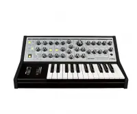 Moog Sub Phatty Analog-Synthesizer [September 17, 2023, 6:24 pm]