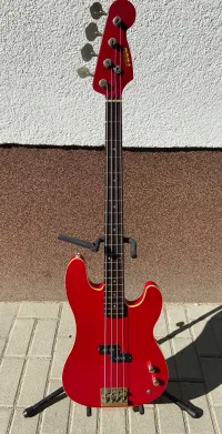 FRESHER Refined series Precision Bass Bass Gitarre [October 16, 2023, 11:17 am]