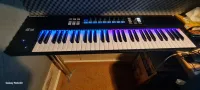 Native Instruments Komplet kontroll s 61 MIDI Keyboard [October 14, 2023, 1:01 pm]