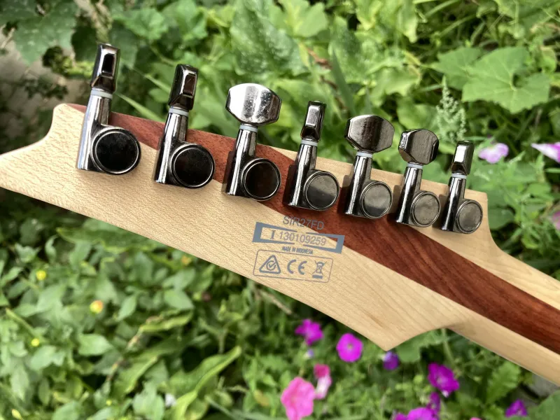 Ibanez Sir27FD 7-saitige E-Gitarre