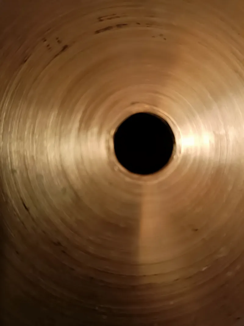Meinl Byzance 18 medium crash Cintányér