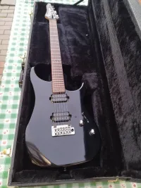 Vigier KAOS Elektrická gitara [October 9, 2023, 8:24 am]