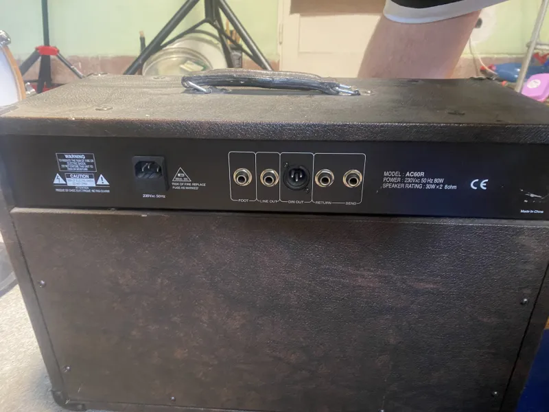 Bogey AMP AC60 Zosilňovač pre akustickú gitaru