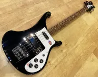 Rickenbacker Vagy hasonló Bajo eléctrico [November 20, 2023, 10:00 am]