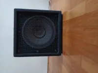 Házi készítésű  Bass box [October 22, 2023, 9:37 pm]