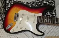 GRECO Strat Elektrická gitara [December 12, 2023, 8:08 am]