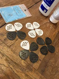 Wegen Bluegrass 1.4mm Gitár pengető [2023.11.21. 17:27]