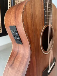 Taylor GS Mini Koa Electro-acoustic guitar [November 23, 2023, 10:11 am]