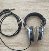 Beyerdynamic DT880 Auriculares [November 24, 2023, 11:48 am]