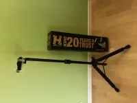 Hercules GS414BLT Guitar stand [November 30, 2023, 12:51 pm]