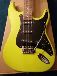 Vision Stratocaster Electric guitar [December 1, 2023, 6:04 pm]