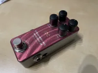 One Control Strawberry Red 4K Overdrive [2024.03.29. 07:41]