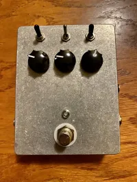 Handmade Dist++ distortion Pedál [2024.02.17. 00:07]