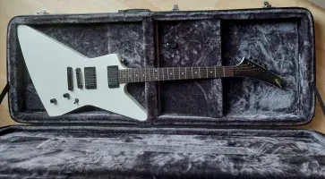 Epiphone 1984 Explorer