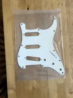 Allparts  Pickguard [January 8, 2024, 8:50 am]