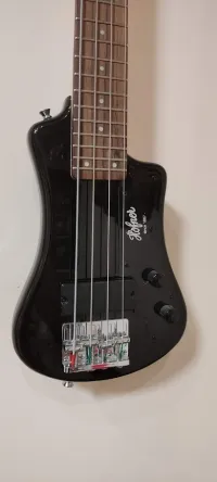 Höfner Shorty Bass Bass Gitarre [December 17, 2023, 7:39 pm]