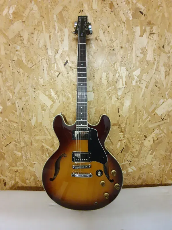 Ibanez AS-50AV E-Gitarre