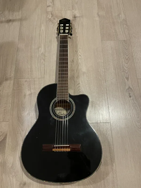 Ortega RCE141BK Elektroakusztikus klasszikus gitár