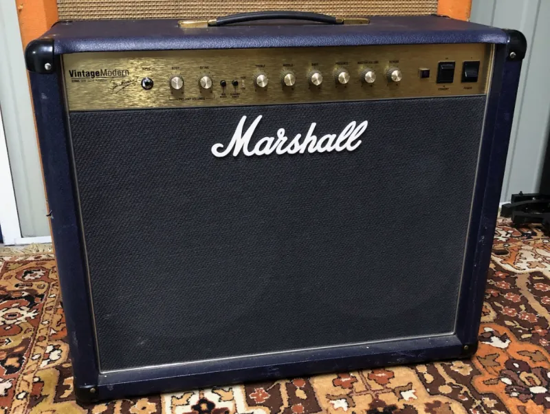 Marshall Vintage Modern 2266C 50W kombó Gitarrecombo