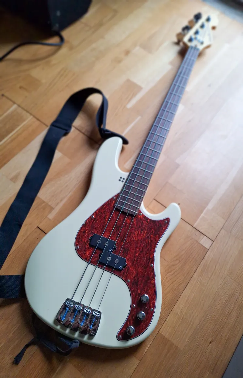 Sandberg Electra vs4 Bajo eléctrico